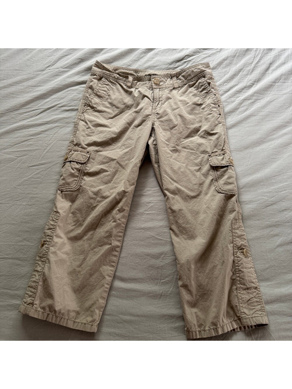 Caslon Cropped Cargo Pants Size 4 Khaki Tan Roll Up Cuff Capris Y2K Utility